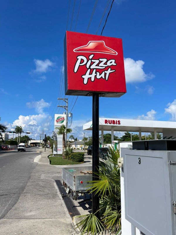 Steel Post, Pole & Signs
